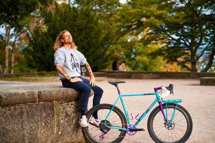 Graveljesus with his Bike