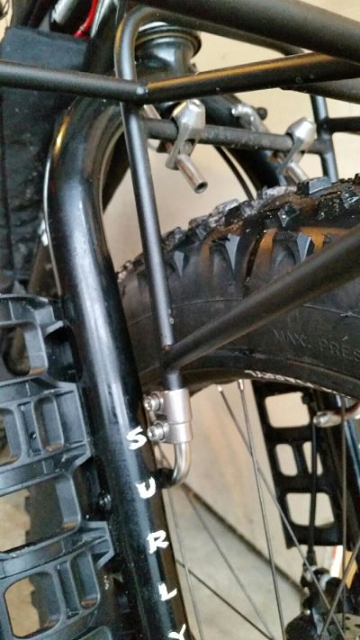 Surly 24-Pack rack - black - upper and lower fork mount detail